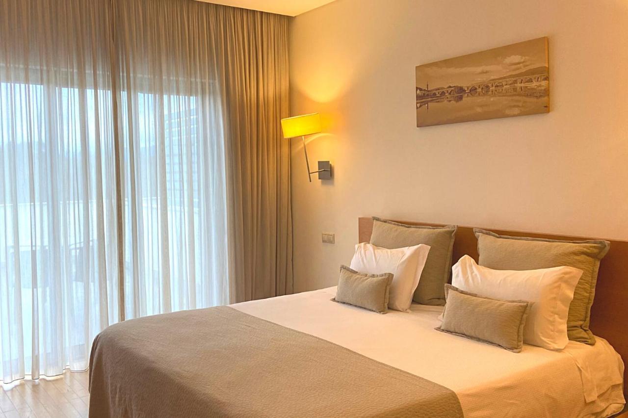 Hotel Minho Вила Нова де Сервейра Екстериор снимка